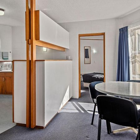Motel Six Whangarei Exterior photo