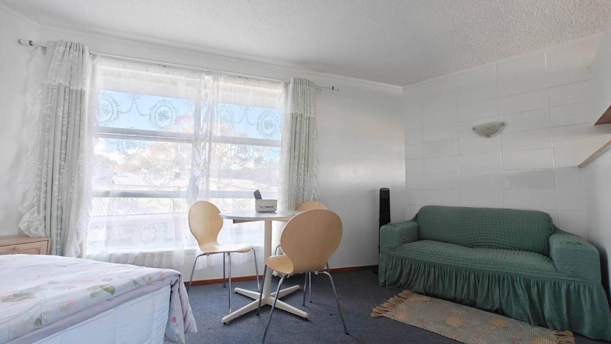 Motel Six Whangarei Exterior photo